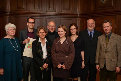 Gruppenfoto IMEW Buchpräsentation und Nachwuchspreis November 2012