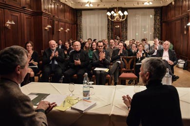 vom Podium ins Publikum